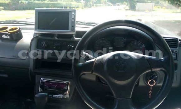 Acheter Occasion Voiture Toyota RAV4 Gris à Kitwe, Zambie Acheter Occasion Voiture Toyota RAV4 Gris à Kitwe, Zambie