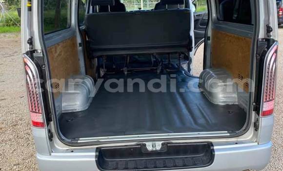 Nunua Ilio tumika Toyota Hiace Fedha Gari ndani ya Lusaka nchini Zambia Nunua Ilio tumika Toyota Hiace Fedha Gari ndani ya Lusaka nchini Zambia