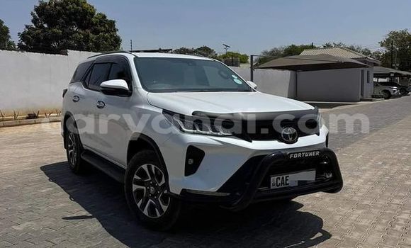 Tenga Tsaru Toyota Fortuner Zvimwe Mota in Lusaka in Zambia Tenga Tsaru Toyota Fortuner Zvimwe Mota in Lusaka in Zambia