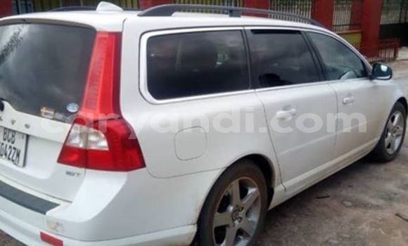 Acheter Occasion Voiture Volvo V70 Blanc à Kitwe, Zambie Acheter Occasion Voiture Volvo V70 Blanc à Kitwe, Zambie