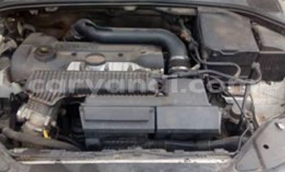 Acheter Occasion Voiture Volvo V70 Blanc à Kitwe, Zambie Acheter Occasion Voiture Volvo V70 Blanc à Kitwe, Zambie