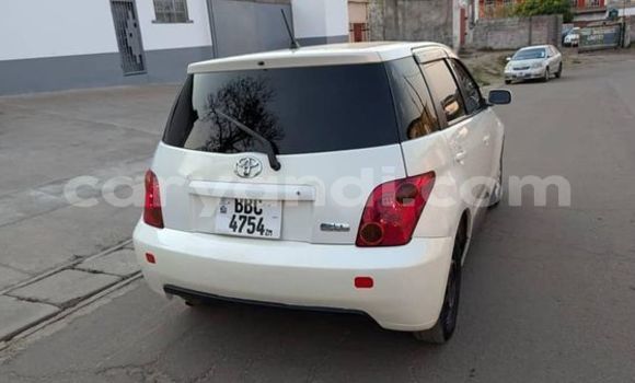 Tenga Tsaru Toyota IST Chena Mota in Lusaka in Zambia Tenga Tsaru Toyota IST Chena Mota in Lusaka in Zambia