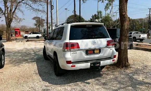 Acheter Occasion Voiture Toyota Land Cruiser Prado Blanc à Import - Dubai, Zambie Acheter Occasion Voiture Toyota Land Cruiser Prado Blanc à Import - Dubai, Zambie