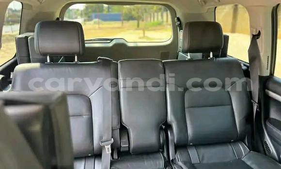 Acheter Occasion Voiture Toyota Land Cruiser Prado Blanc à Import - Dubai, Zambie Acheter Occasion Voiture Toyota Land Cruiser Prado Blanc à Import - Dubai, Zambie