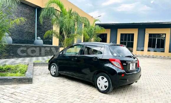 Acheter Occasion Voiture Toyota Vitz Noir à Chipata, Zambie Acheter Occasion Voiture Toyota Vitz Noir à Chipata, Zambie