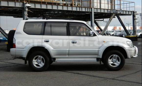 Acheter Occasion Voiture Mitsubishi Pajero Blanc à Kitwe, Zambie Acheter Occasion Voiture Mitsubishi Pajero Blanc à Kitwe, Zambie