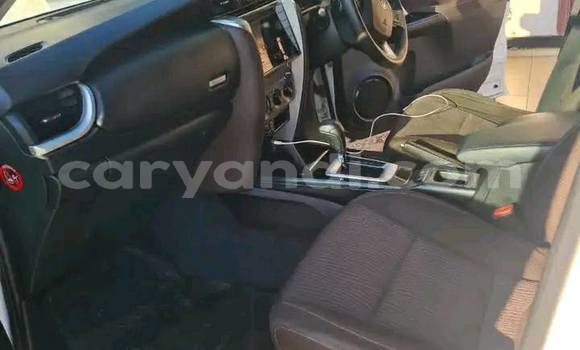 Acheter Occasion Voiture Toyota Fortuner Blanc à Chipata, Zambie Acheter Occasion Voiture Toyota Fortuner Blanc à Chipata, Zambie