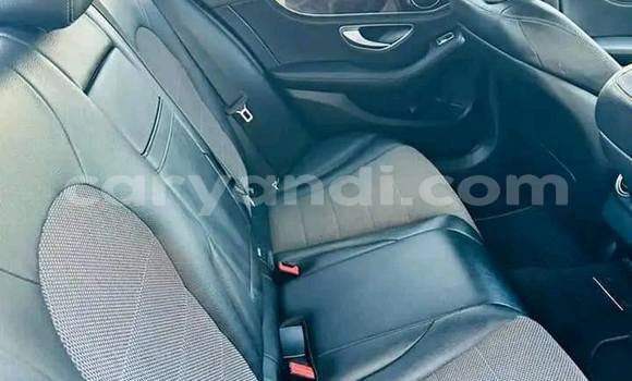 Acheter Occasion Voiture Mercedes‒Benz C–Class Blanc à Choma, Du sud Acheter Occasion Voiture Mercedes‒Benz C–Class Blanc à Choma, Du sud