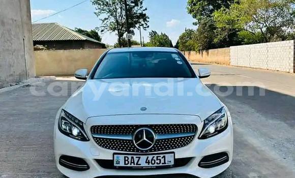 Acheter Occasion Voiture Mercedes‒Benz C–Class Blanc à Choma, Du sud Acheter Occasion Voiture Mercedes‒Benz C–Class Blanc à Choma, Du sud