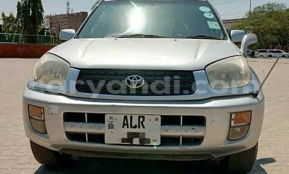 Tenga Tsaru Toyota RAV4 Zvimwe Mota in Lusaka in Zambia