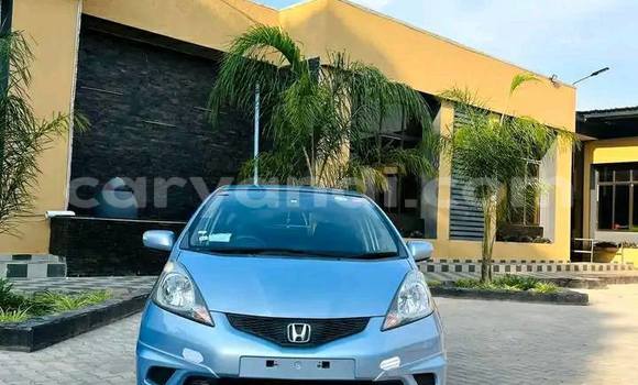 Acheter Occasion Voiture Honda FIT Bleu à Lusaka, Zambie Acheter Occasion Voiture Honda FIT Bleu à Lusaka, Zambie