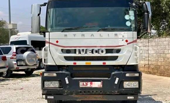 Acheter Occasion Utilitaire Iveco Cargo Blanc à Chipata, Zambie Acheter Occasion Utilitaire Iveco Cargo Blanc à Chipata, Zambie