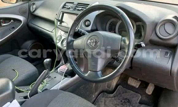 Acheter Occasion Voiture Toyota RAV4 Rouge à Chinsali, Nord Acheter Occasion Voiture Toyota RAV4 Rouge à Chinsali, Nord