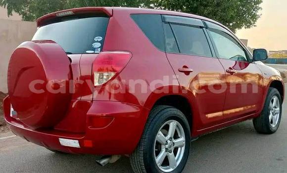 Acheter Occasion Voiture Toyota RAV4 Rouge à Chinsali, Nord Acheter Occasion Voiture Toyota RAV4 Rouge à Chinsali, Nord