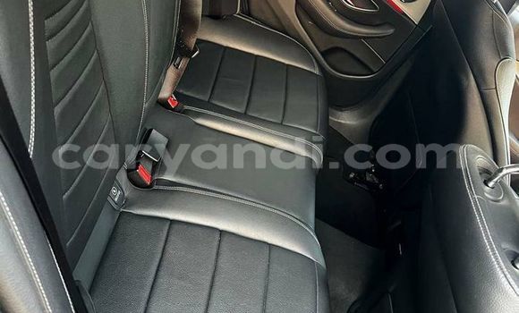 Acheter Occasion Voiture Mercedes‒Benz E–Class Noir à Chinsali, Nord Acheter Occasion Voiture Mercedes‒Benz E–Class Noir à Chinsali, Nord