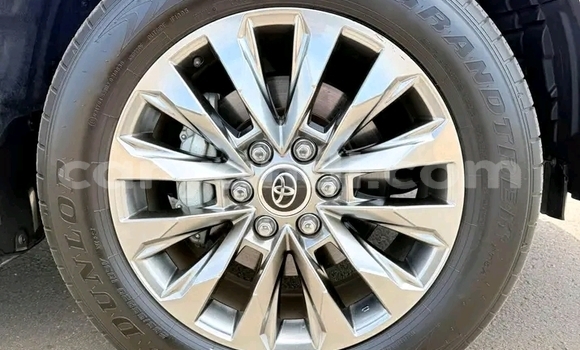 Buy Used Toyota Land Cruiser White Car in Kalomo in Southern Buy Used Toyota Land Cruiser White Car in Kalomo in Southern