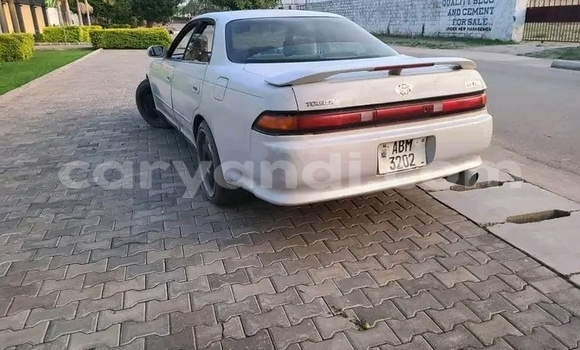 Buy Used Toyota Mark II White Car in Kansanshi in North-Western Buy Used Toyota Mark II White Car in Kansanshi in North-Western