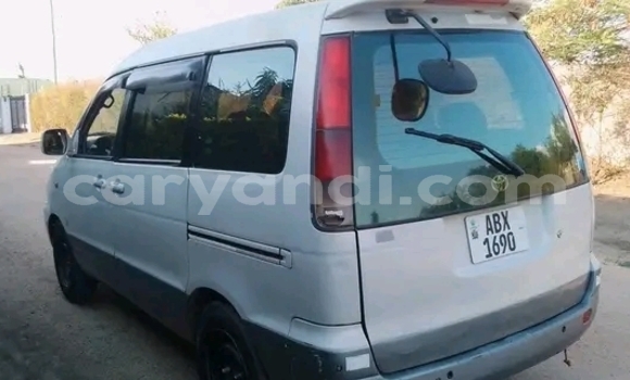Buy Used Toyota Noah White Car in Kaoma in Western Buy Used Toyota Noah White Car in Kaoma in Western