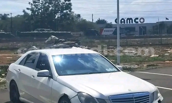 Buy Used Mercedes-Benz E200 White Car in Lusaka in Zambia Buy Used Mercedes-Benz E200 White Car in Lusaka in Zambia