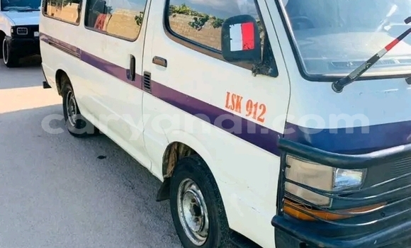 Buy Used Toyota Hiace White Car in Lusaka in Zambia Buy Used Toyota Hiace White Car in Lusaka in Zambia