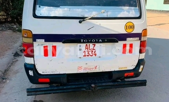 Buy Used Toyota Hiace White Car in Lusaka in Zambia Buy Used Toyota Hiace White Car in Lusaka in Zambia