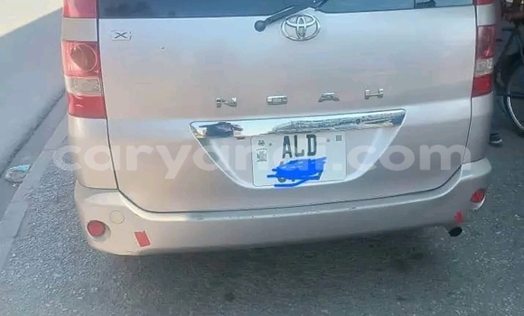 Nunua Ilio tumika Toyota Noah Nyingine Gari ndani ya Lusaka nchini Zambia Nunua Ilio tumika Toyota Noah Nyingine Gari ndani ya Lusaka nchini Zambia