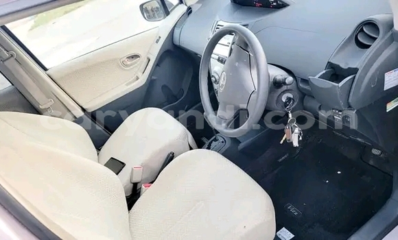 Nunua Ilio tumika Toyota Vitz Nyingine Gari ndani ya Chama nchini Kusini Nunua Ilio tumika Toyota Vitz Nyingine Gari ndani ya Chama nchini Kusini