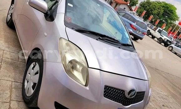 Nunua Ilio tumika Toyota Vitz Nyingine Gari ndani ya Chama nchini Kusini Nunua Ilio tumika Toyota Vitz Nyingine Gari ndani ya Chama nchini Kusini