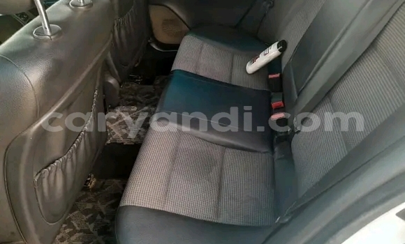 Nunua Ilio tumika Mercedes‒Benz E-klasse Nyeupe Gari ndani ya Kansanshi nchini Kaskazini-Magharibi