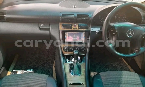 Nunua Ilio tumika Mercedes‒Benz E-klasse Nyeupe Gari ndani ya Kansanshi nchini Kaskazini-Magharibi Nunua Ilio tumika Mercedes‒Benz E-klasse Nyeupe Gari ndani ya Kansanshi nchini Kaskazini-Magharibi