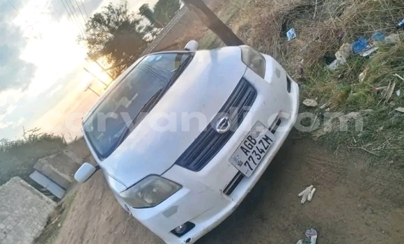 Nunua Ilio tumika Toyota Axio Nyeupe Gari ndani ya Kaoma nchini Magharibi Nunua Ilio tumika Toyota Axio Nyeupe Gari ndani ya Kaoma nchini Magharibi