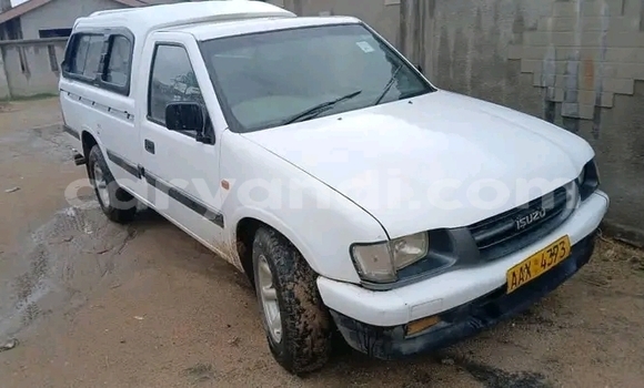 Buy Used Isuzu D–MAX White Car in Choma in Southern Buy Used Isuzu D–MAX White Car in Choma in Southern