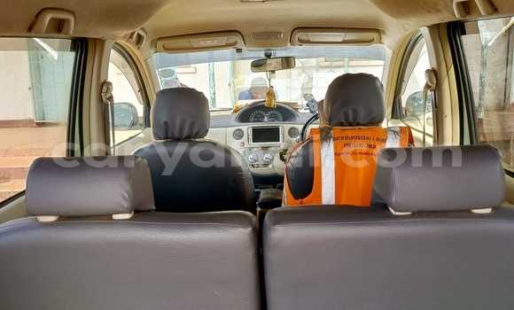 Buy Used Toyota Sienta Green Car in Solwezi in North-Western Buy Used Toyota Sienta Green Car in Solwezi in North-Western