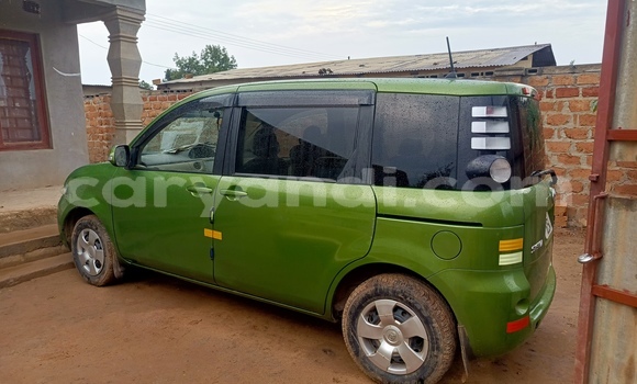 Buy Used Toyota Sienta Green Car in Solwezi in North-Western Buy Used Toyota Sienta Green Car in Solwezi in North-Western