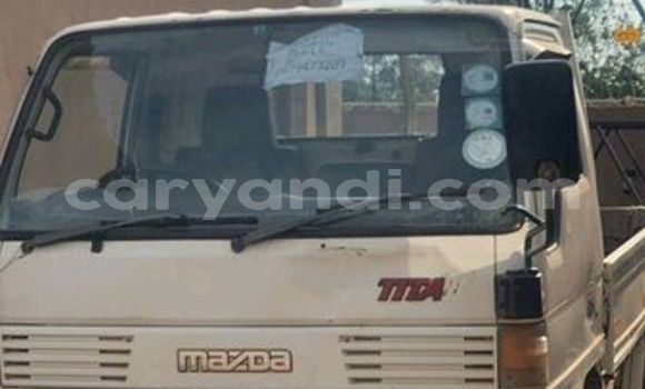 Tenga Tsaru Mazda Tribute Zvimwe Mota in Lusaka in Zambia Tenga Tsaru Mazda Tribute Zvimwe Mota in Lusaka in Zambia