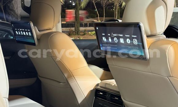 Buy Used Toyota Land Cruiser White Car in Chinsali in Northern Buy Used Toyota Land Cruiser White Car in Chinsali in Northern