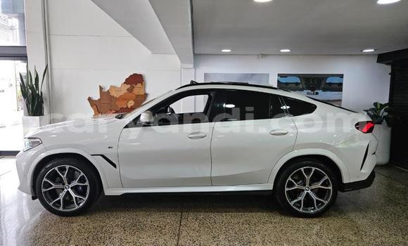 Acheter Occasion Voiture BMW X6 M Blanc à Livingstone, Zambie Acheter Occasion Voiture BMW X6 M Blanc à Livingstone, Zambie