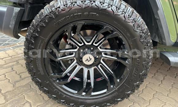 Acheter Occasion Voiture Jeep Wrangler Vert à Livingstone, Zambie Acheter Occasion Voiture Jeep Wrangler Vert à Livingstone, Zambie