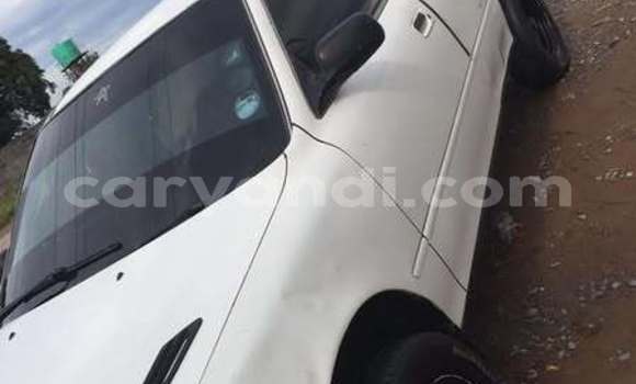 Tenga Tsaru Toyota Vista Zvimwe Mota in Lusaka in Zambia