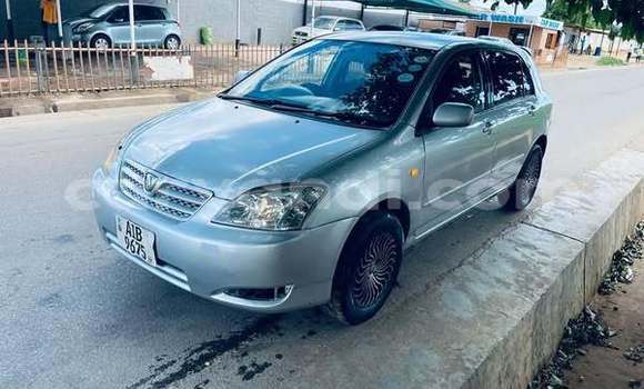 Acheter Occasion Voiture Toyota Runx Autre à Lusaka, Zambie