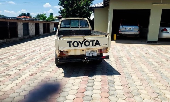 Acheter Occasion Voiture Toyota Hilux Autre à Lusaka, Zambie Acheter Occasion Voiture Toyota Hilux Autre à Lusaka, Zambie