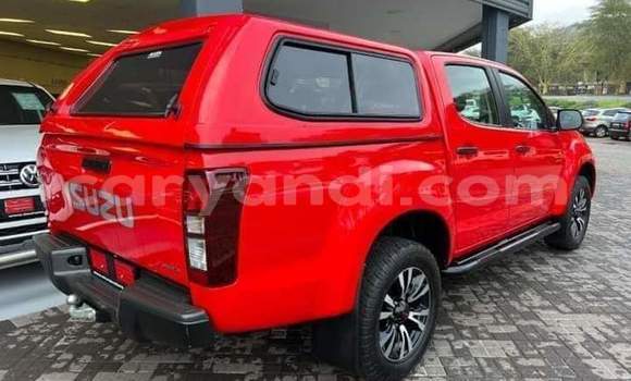 Buy Used Isuzu D–MAX Red Car in Solwezi in North-Western Buy Used Isuzu D–MAX Red Car in Solwezi in North-Western