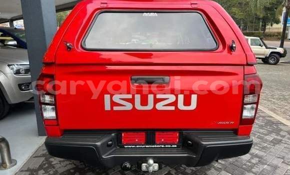 Buy Used Isuzu D–MAX Red Car in Solwezi in North-Western Buy Used Isuzu D–MAX Red Car in Solwezi in North-Western