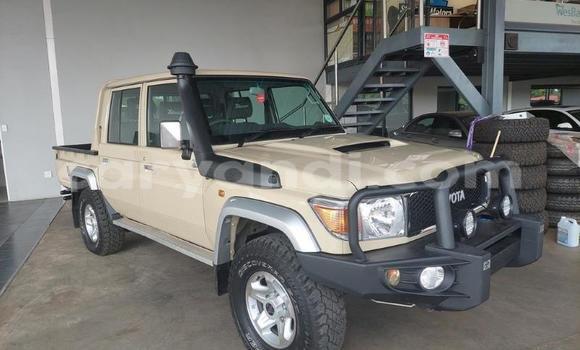 Nunua Ilio tumika Toyota Land Cruiser Nyingine Gari ndani ya Solwezi nchini Kaskazini-Magharibi Nunua Ilio tumika Toyota Land Cruiser Nyingine Gari ndani ya Solwezi nchini Kaskazini-Magharibi