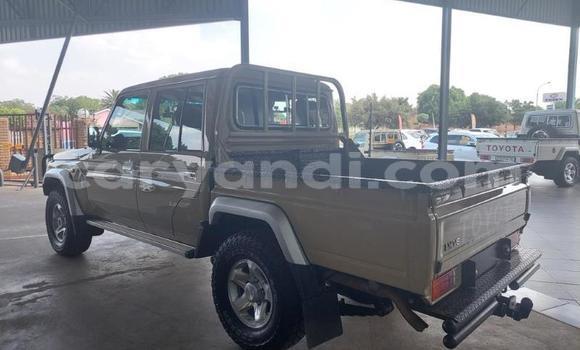 Nunua Ilio tumika Toyota Land Cruiser Nyingine Gari ndani ya Solwezi nchini Kaskazini-Magharibi Nunua Ilio tumika Toyota Land Cruiser Nyingine Gari ndani ya Solwezi nchini Kaskazini-Magharibi