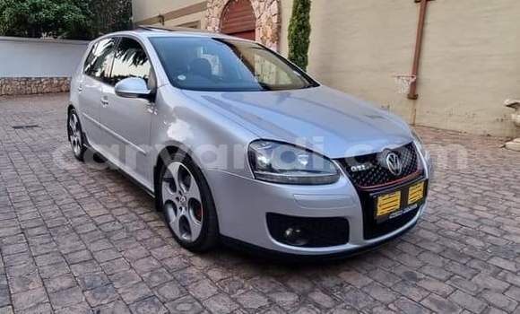 Nunua Ilio tumika Volkswagen Golf Fedha Gari ndani ya Lusaka nchini Zambia Nunua Ilio tumika Volkswagen Golf Fedha Gari ndani ya Lusaka nchini Zambia