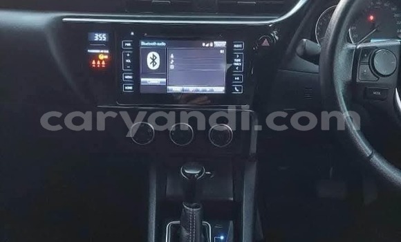 Nunua Ilio tumika Toyota Corolla Fedha Gari ndani ya Lusaka nchini Zambia Nunua Ilio tumika Toyota Corolla Fedha Gari ndani ya Lusaka nchini Zambia