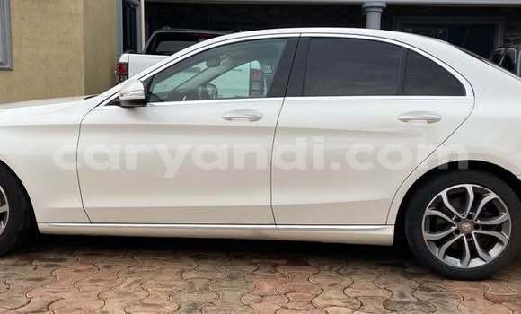 Acheter Occasion Voiture Mercedes‒Benz C–Class Blanc à Lusaka, Zambie Acheter Occasion Voiture Mercedes‒Benz C–Class Blanc à Lusaka, Zambie