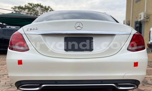 Acheter Occasion Voiture Mercedes‒Benz C–Class Blanc à Lusaka, Zambie Acheter Occasion Voiture Mercedes‒Benz C–Class Blanc à Lusaka, Zambie