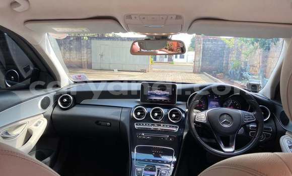 Acheter Occasion Voiture Mercedes‒Benz C–Class Noir à Lusaka, Zambie Acheter Occasion Voiture Mercedes‒Benz C–Class Noir à Lusaka, Zambie